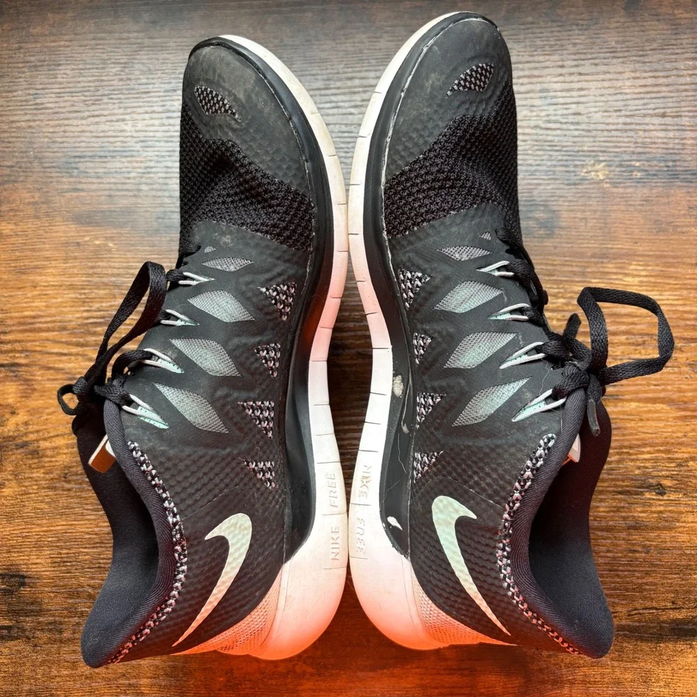 Nike Free 5.0 Womens Running Shoes Black White Mint 642199-031 Size 10